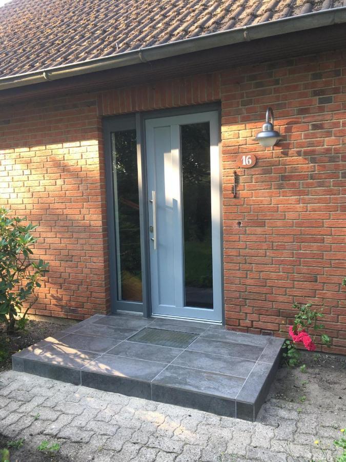 Ferienhaus Mit Garten In Nordseenaehe Langenhorn エクステリア 写真